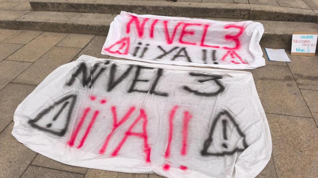 La pancarta desplegada en Ponferrada