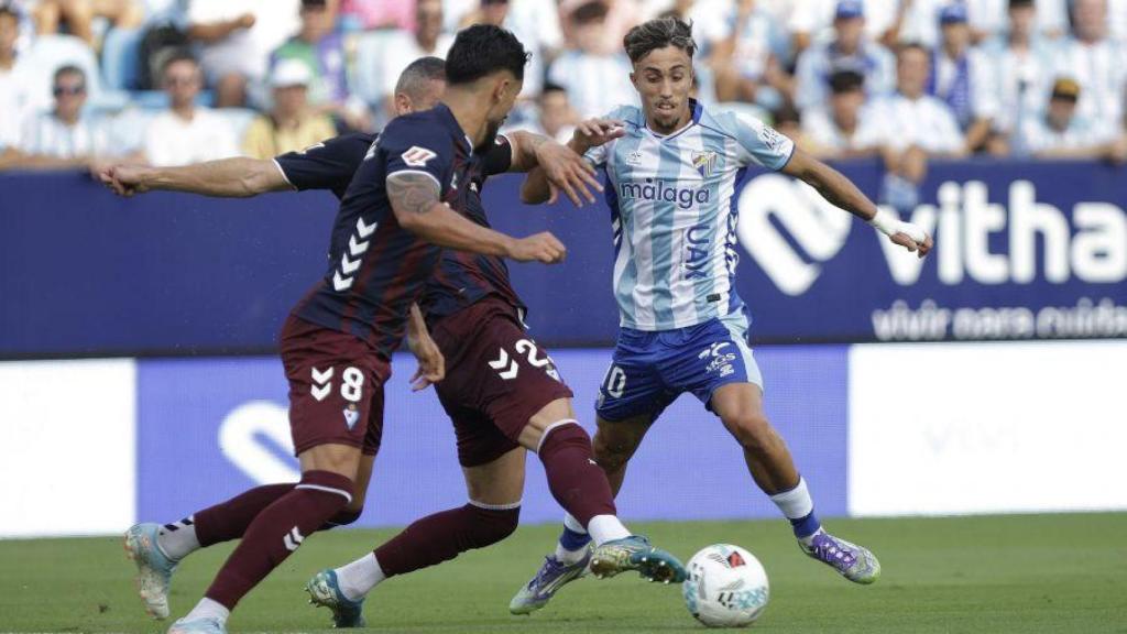 David Larrubia durante el Málaga CF vs. Eibar de Segunda División