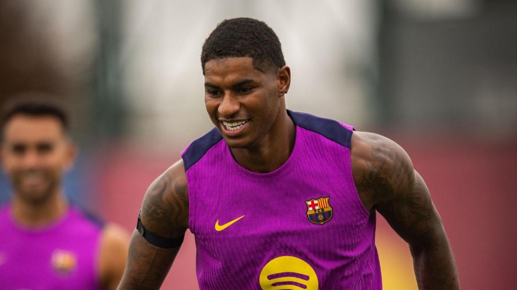 Imagen de Marcus Rashford durante un entrenamiento del FC Barcelona.