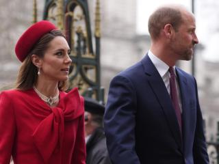 El príncipe Guillermo y Kate Middleton piensan trasladarse este año a Forest Lodge, ubicado en Windsor Great Park.