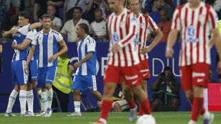 Los jugadores del Espanyol celebran el gol de Miguel Ángel Rubio ante el Atlético de Madrid.