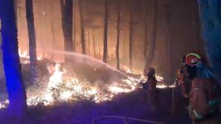 Los medios de extinción se emplean a fondo en Ourense