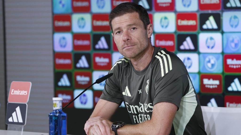 Xabi Alonso, en rueda de prensa con el Real Madrid