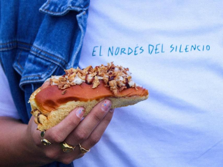 Uno de los 'hot dogs' de El Nordés del Silencio.