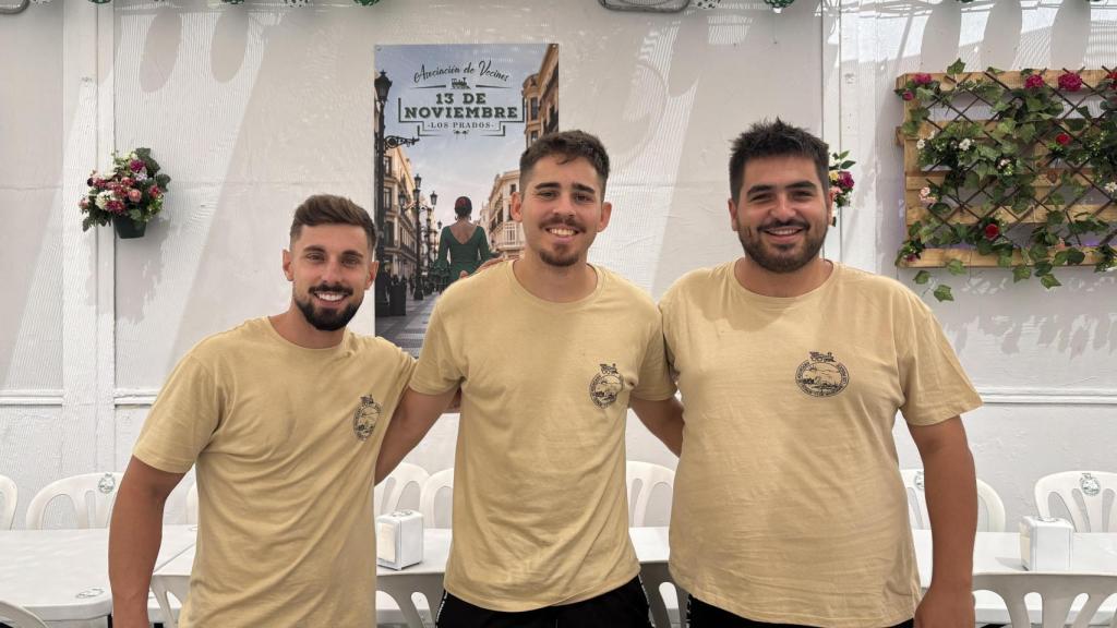 Camareros de la caseta Los Prados