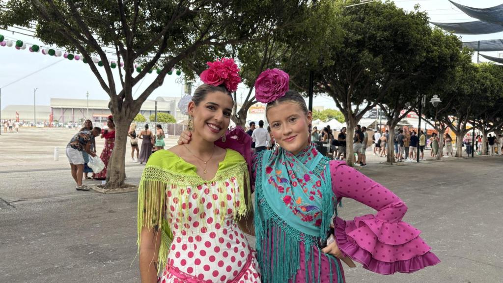Las Martas, jóvenes que están en la Feria de Málaga