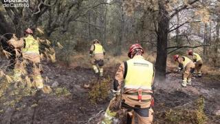 Efectivos del Consorci de Castellón, en un incendio en l'Alcora. Consorcio Castellón