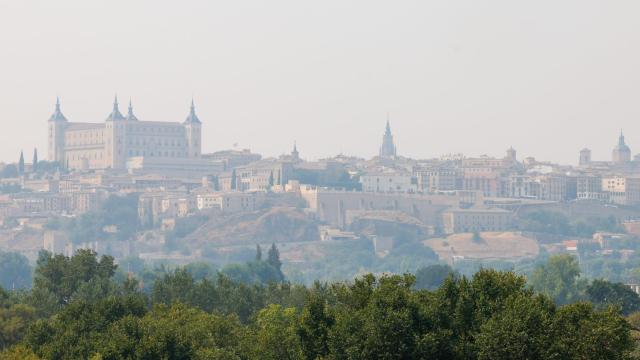 Imagen que muestra la presencia de humo en Toledo.