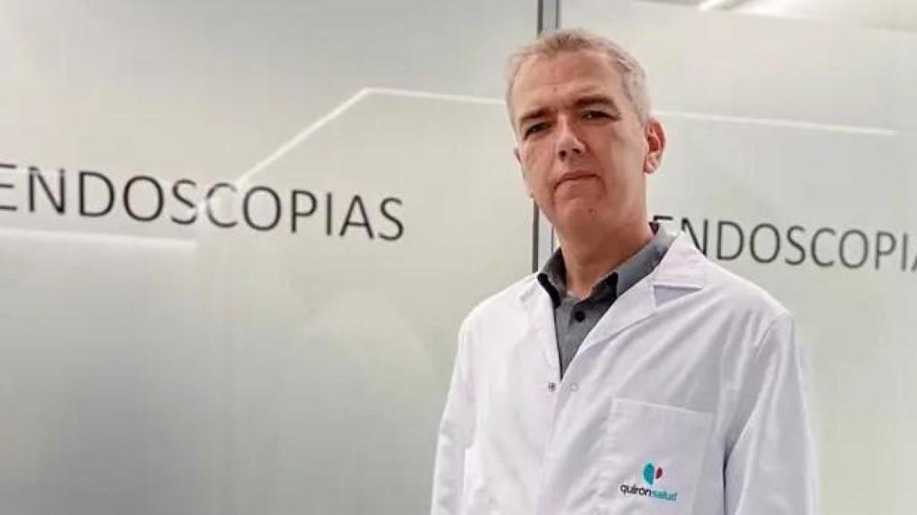 El especialista del Servicio de Aparato Digestivo del Hospital Quirónsalud Marbella, el doctor Andrés Sánchez.