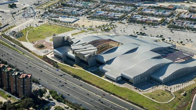 Vista aérea del Palacio de Ferias de Málaga y de los terrenos del Real de Cortijo de Torres.