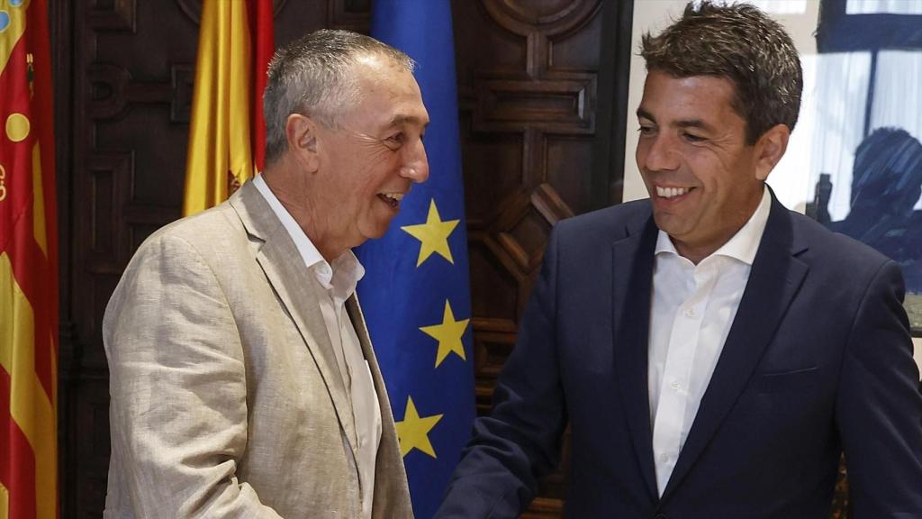 Joan Baldoví y Carlos Mazón, durante una reunión en el Palau en mayo de 2024. Rober Solsona / EP