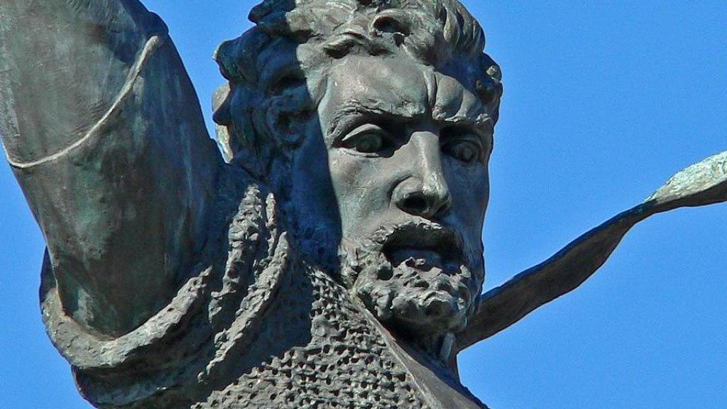 Estatua del Cid en el Parque de Balboa. Foto: Wikimedia Commons.