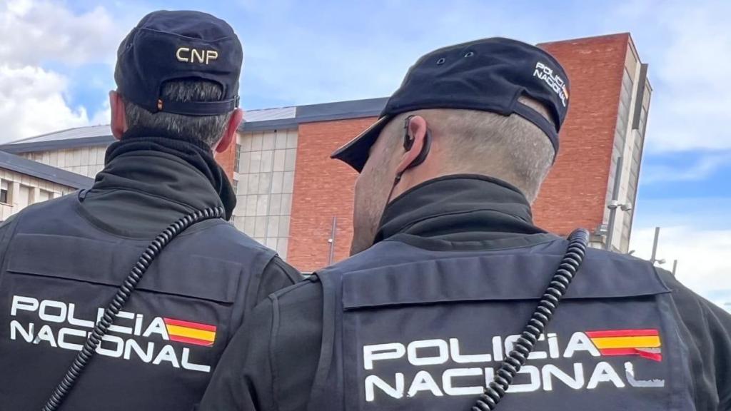 Agentes de la Policía Nacional