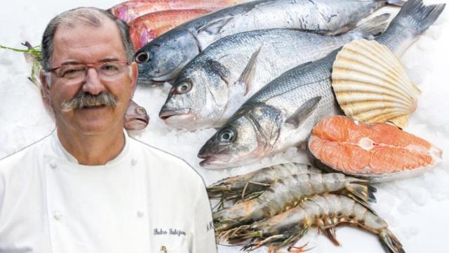 El chef Pedro Subijana y varios ejemplares de pescado fresco.