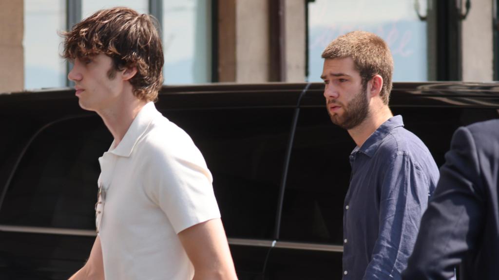 Juan Urdangarin junto a su hermano Pablo, en Ginebra, hace un tiempo.