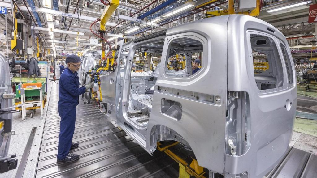 Línea de montaje en la fábrica de Stellantis en Vigo