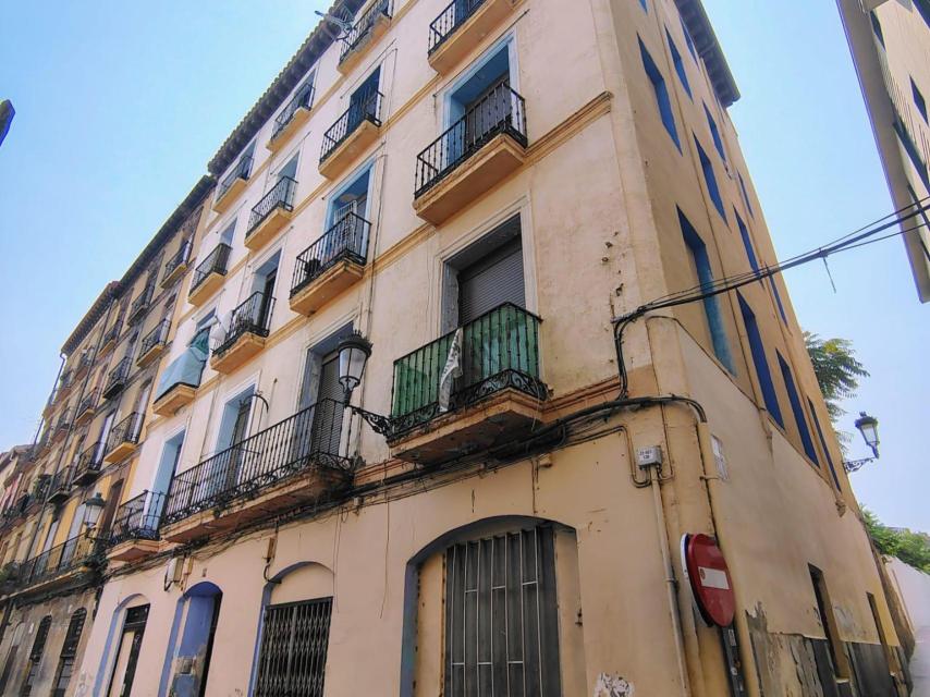 Número 69 de la calle Ramón Pignatelli de Zaragoza