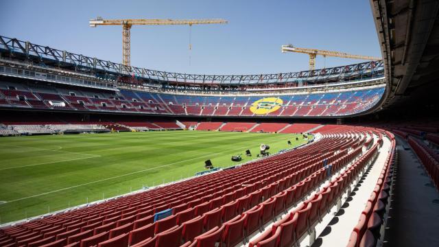 El interior del Camp Nou durante las obras de reconstrucción