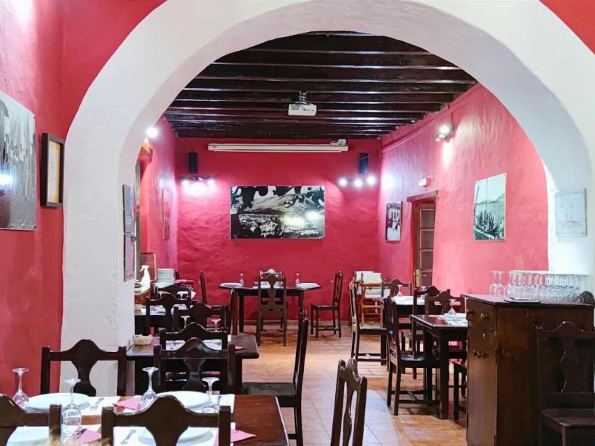 El interior del teleclub La Tegala en Haría.