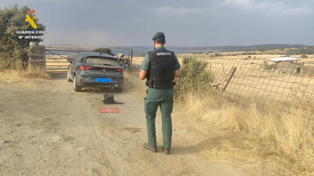 Agentes del Grupo Pegaso (drones) en el operativo con motivo de la rave ilegal celebrada en el Pantano de Santa Teresa
