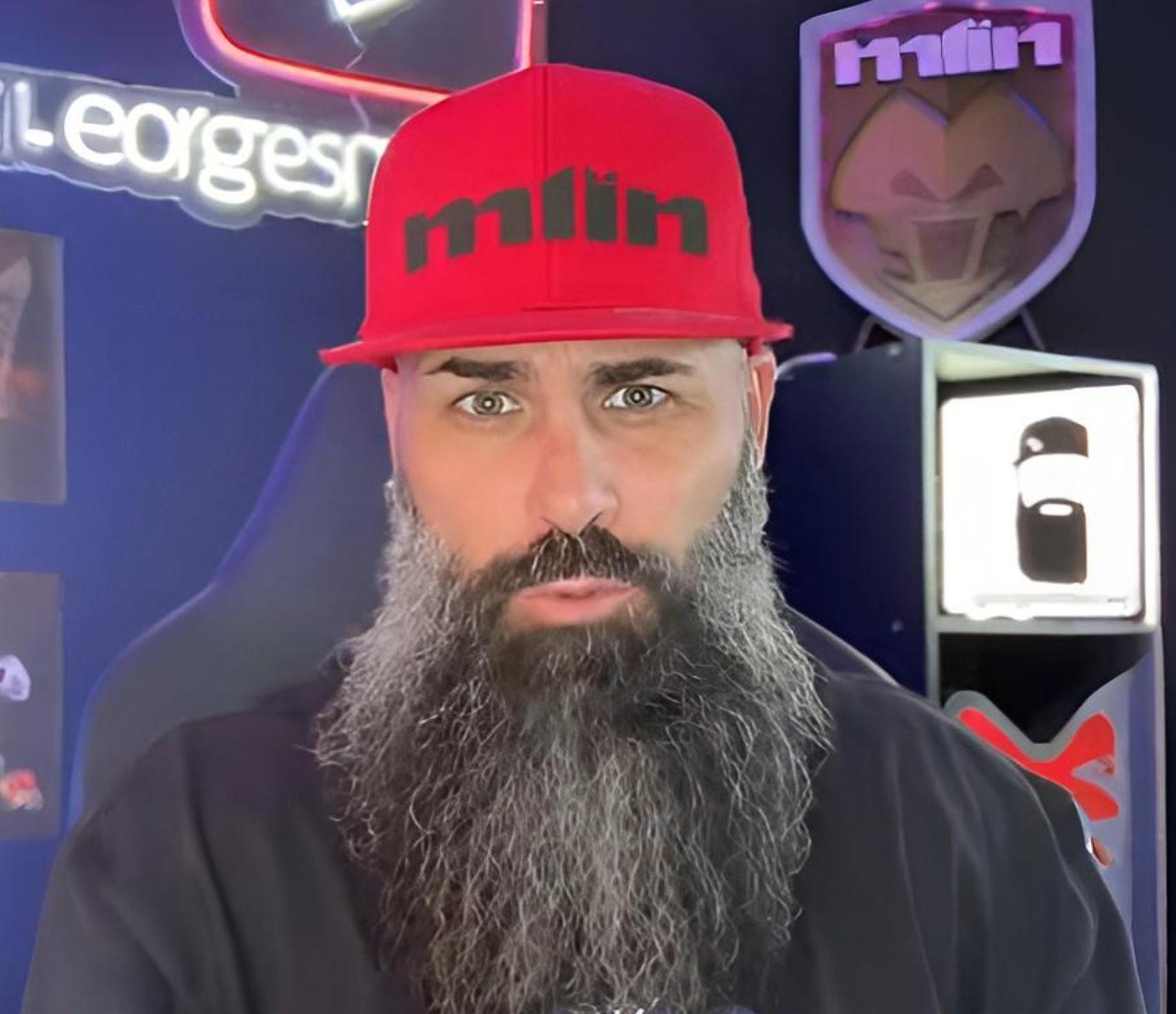 George Smith, desde las redes.