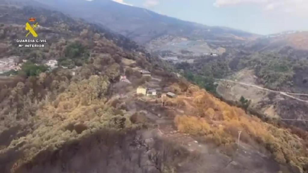 Así son las impactantes imágenes aéreas que dejan los incendios en Galicia