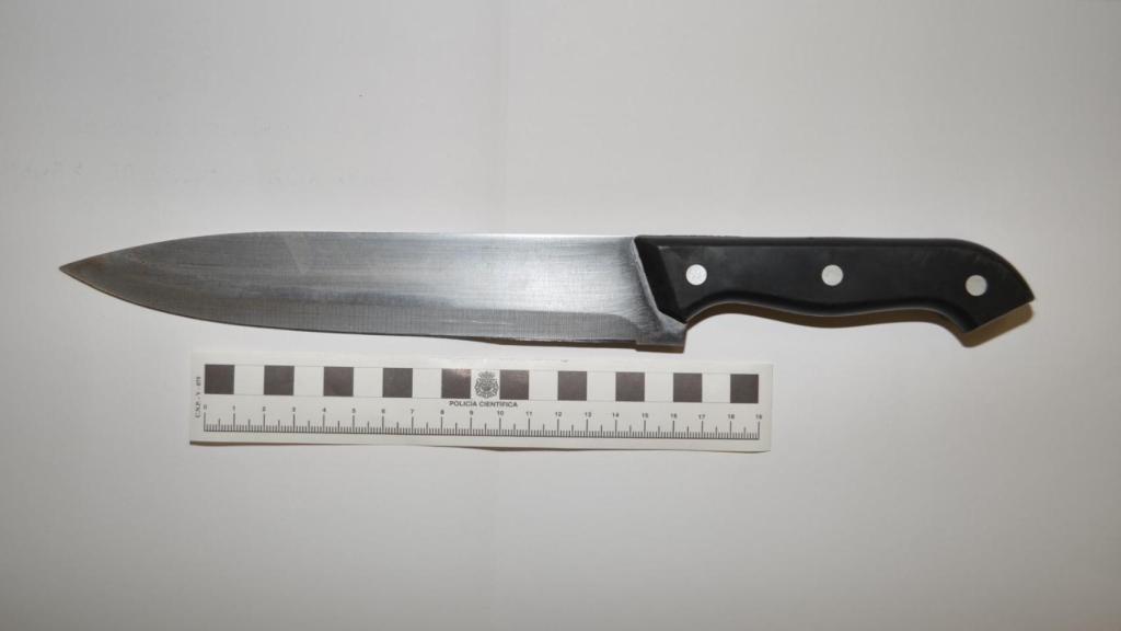 Cuchillo intervenido al detenido en Soria