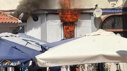 Un afectado por inhalación de humo en el incendio de una vivienda en ...