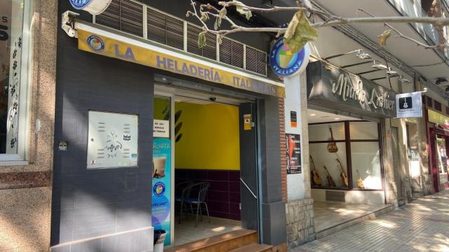 Exterior de esta heladería.