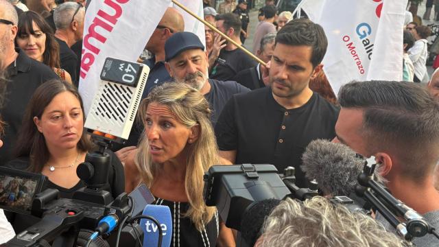 La vicepresidenta segunda del Gobierno, Yolanda Díaz, este jueves en una concentración contra la política forestal del PP en Galicia.