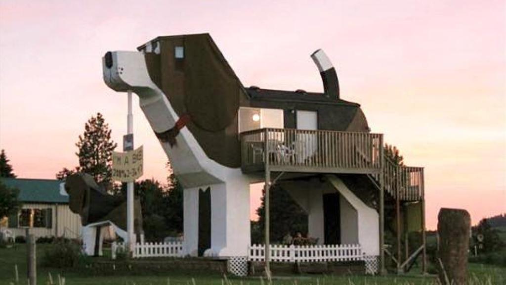 Abierto del 1 de abril al 31 de octubre.