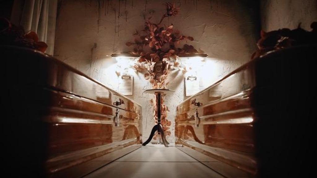 Habitación de Sr. Krugger, hijo de Aradia y Doctor. El enterrador de la familia.