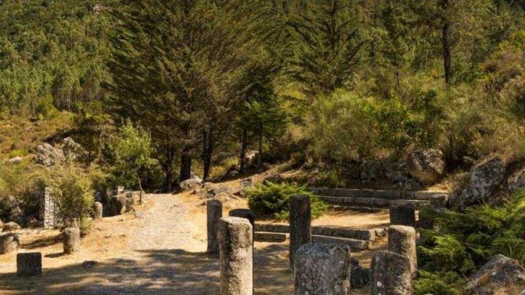 Calzada romana de la Vía NOva