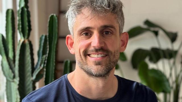 El veterinario Víctor Algra.