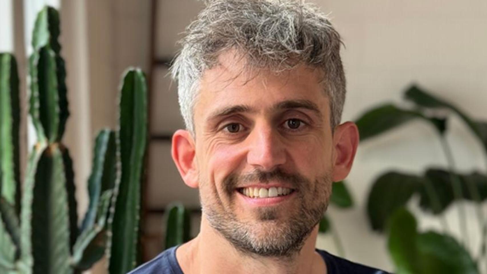 El veterinario Víctor Algra.