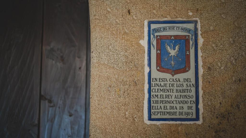 Detalle de la entrada del Palacio de los San Clemente.