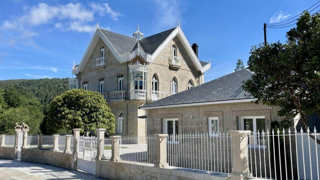 Fachada de la Villa Boutique 1880