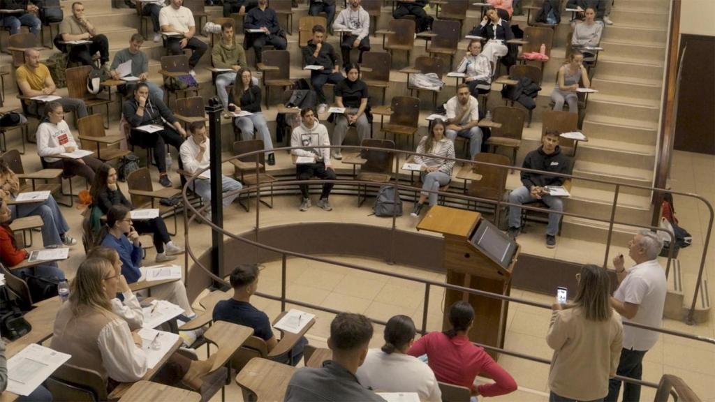 Alumnos de Prefortia en clase.