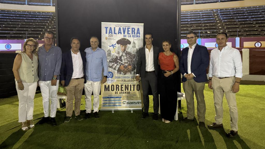 Presentación del cartel. Foto: Ayuntamiento.