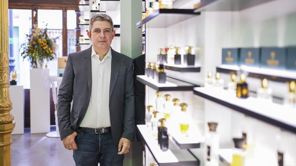 Juan López, creador de contenido en el canal 'Huéleme mucho'.