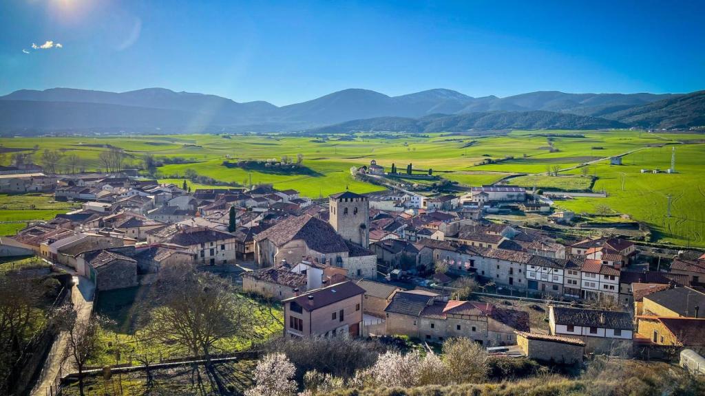 Una panorámica del pueblo medieval más bonito de Castilla y León