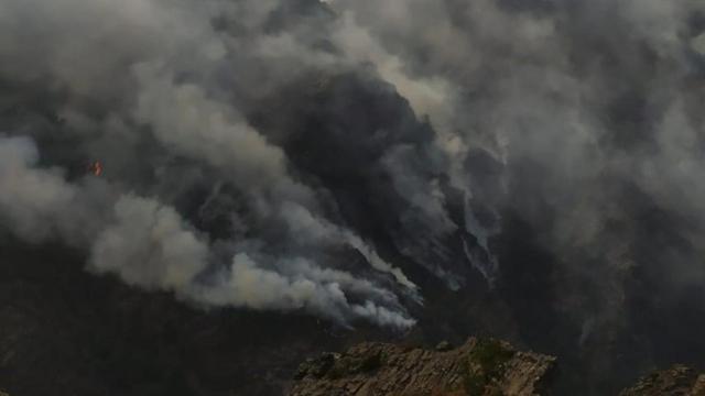 Incendio en Casaio (Carballeda de Valdeorras, Ourense), a 22 de agosto de 2025.
