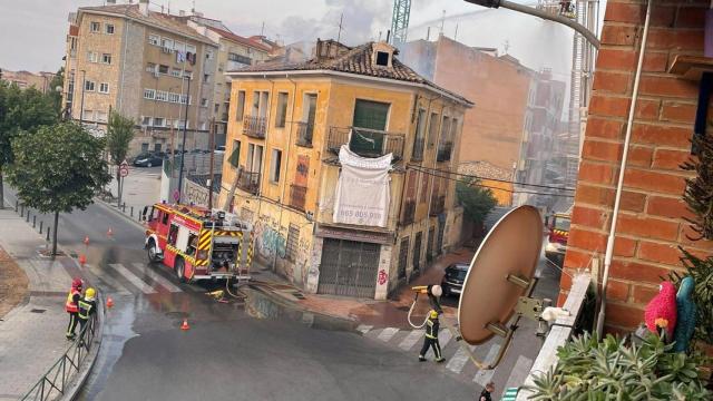 Incendio en un edificio en ruinas de Cuenca. Foto: Asociación de Vecinos de Casablanca.