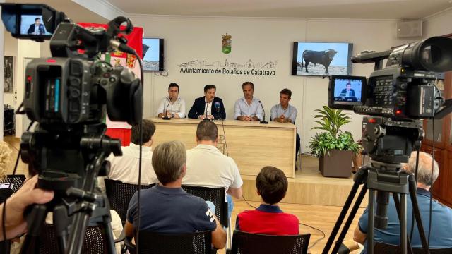 Presentación de la corrida de toros.