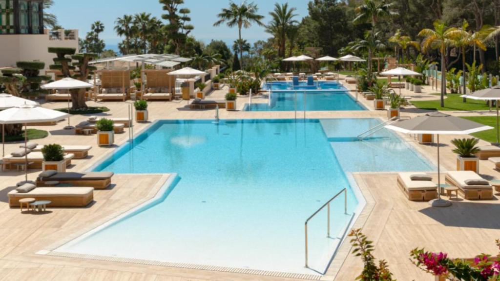 Hotel ZEM de Órbita Solar.