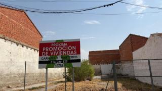 Solar donde se van a situar las nuevas 18 viviendas de la constructora Aryco en Villanueva de Gállego