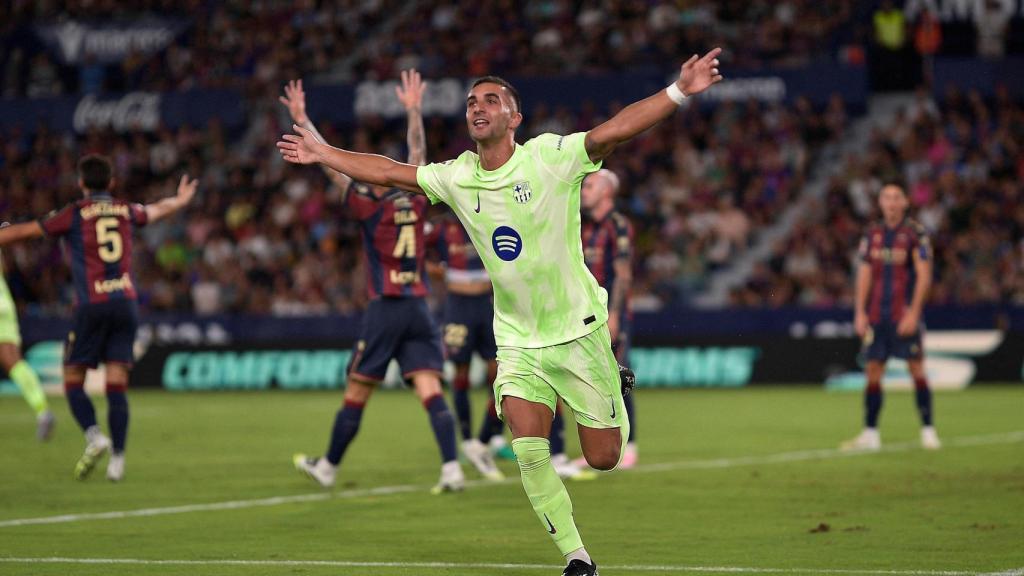 Ferran Torres celebra el gol marcado ante el Levante.