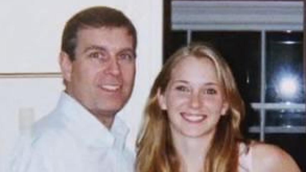 Virginia Giuffre se suicidó este año, según los informes. Durante muchos años luchó por exponer la red de Epstein.