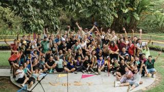 825677849_239193633_1706x960