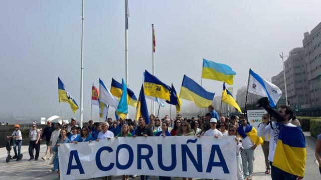 Marcha solidaria en A Coruña por el Día de la Independencia de Ucrania